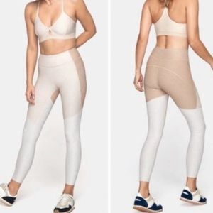 Outdoor Voices Colorblock Leggings in Cream and Tan